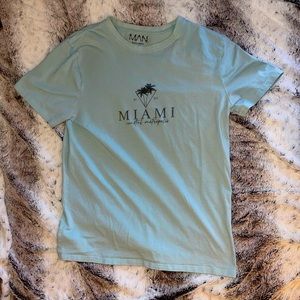 BoohooMAN Muscle Fit Miami T-Shirt